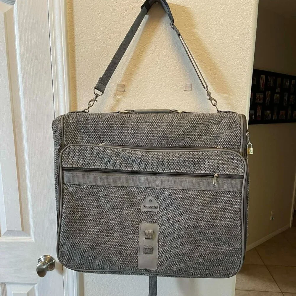 Samsonite tweed folding garment bag